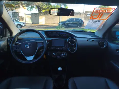 TOYOTA Etios Hatch 1.5 16V 4P FLEX XLS, Foto 13