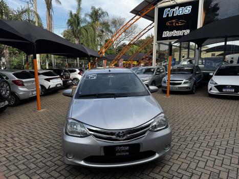 TOYOTA Etios Hatch 1.3 16V 4P FLEX X, Foto 1