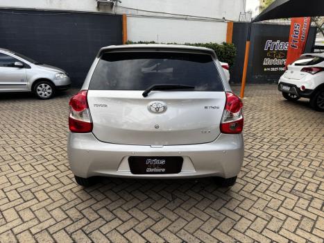 TOYOTA Etios Hatch 1.3 16V 4P FLEX X, Foto 4