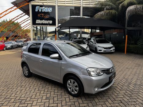 TOYOTA Etios Hatch 1.3 16V 4P FLEX X, Foto 6