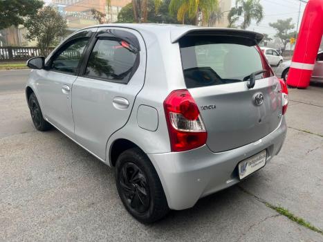 TOYOTA Etios Hatch 1.5 16V 4P FLEX XS, Foto 6