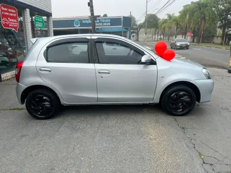 TOYOTA Etios Hatch 1.5 16V 4P FLEX XS, Foto 10