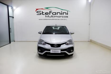 TOYOTA Etios Hatch 1.3 16V 4P FLEX X, Foto 2
