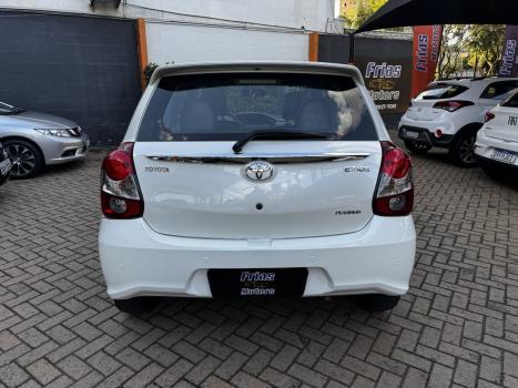 TOYOTA Etios Hatch 1.5 16V 4P FLEX PLATINUM AUTOM�TICO, Foto 4