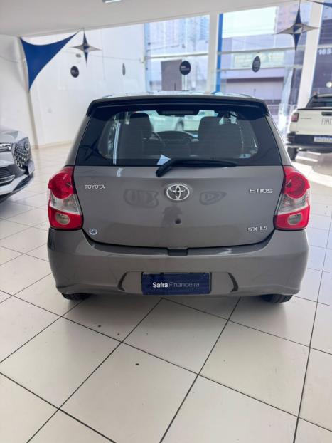 TOYOTA Etios Hatch 1.5 16V 4P FLEX XS, Foto 4