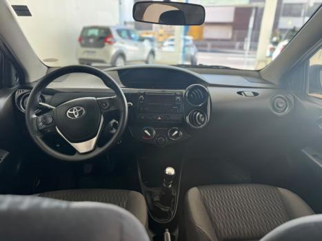 TOYOTA Etios Hatch 1.5 16V 4P FLEX XS, Foto 12