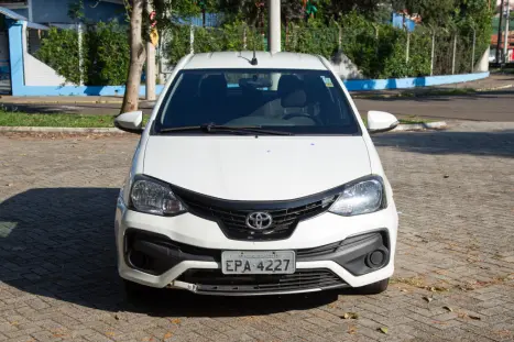 TOYOTA Etios Hatch 1.5 16V 4P FLEX X PLUS, Foto 1