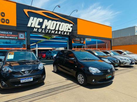 TOYOTA Etios Hatch 1.3 16V 4P FLEX X, Foto 3