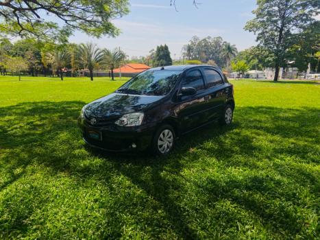TOYOTA Etios Hatch 1.3 16V 4P FLEX X, Foto 5