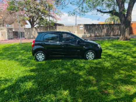 TOYOTA Etios Hatch 1.3 16V 4P FLEX X, Foto 9