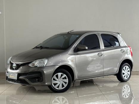 TOYOTA Etios Hatch 1.3 16V 4P FLEX X AUTOMÁTICO, Foto 1