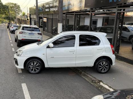 TOYOTA Etios Hatch 1.3 16V 4P FLEX X AUTOMÁTICO, Foto 5