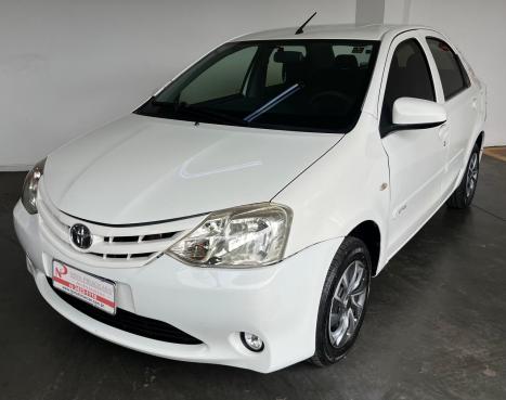 TOYOTA Etios Sedan 1.5 16V 4P FLEX XS, Foto 2