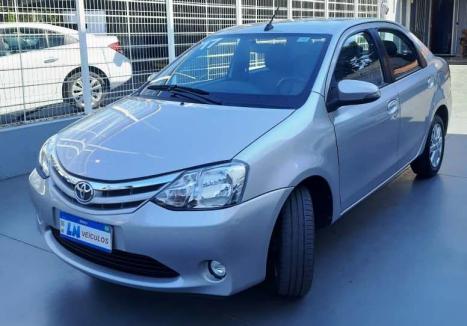 TOYOTA Etios Sedan 1.5 16V 4P FLEX XLS AUTOMTICO, Foto 3