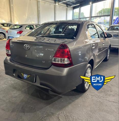 TOYOTA Etios Sedan 1.5 16V 4P FLEX X PLUS, Foto 6