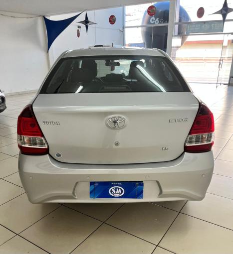 TOYOTA Etios Sedan 1.5 16V 4P FLEX X PLUS AUTOMTICO, Foto 7
