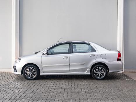 TOYOTA Etios Sedan 1.5 16V 4P FLEX PLATINUM AUTOMTICO, Foto 4