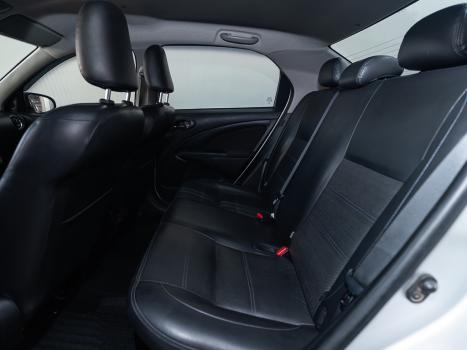 TOYOTA Etios Sedan 1.5 16V 4P FLEX PLATINUM AUTOMTICO, Foto 22