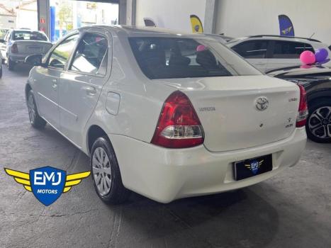 TOYOTA Etios Sedan 1.5 16V 4P FLEX XS, Foto 4