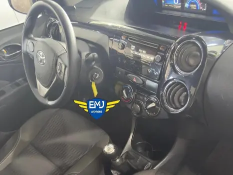 TOYOTA Etios Sedan 1.5 16V 4P FLEX XS, Foto 9