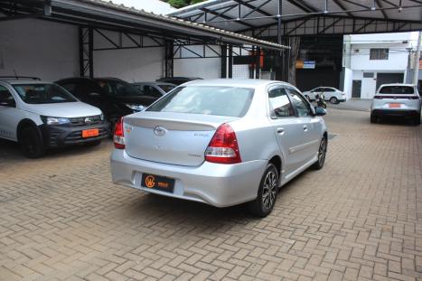 TOYOTA Etios Sedan 1.5 16V 4P FLEX PLATINUM AUTOM�TICO, Foto 8