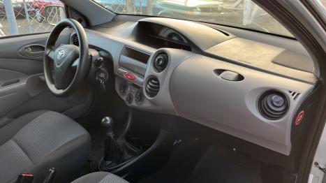 TOYOTA Etios Sedan 1.5 16V 4P FLEX X, Foto 6