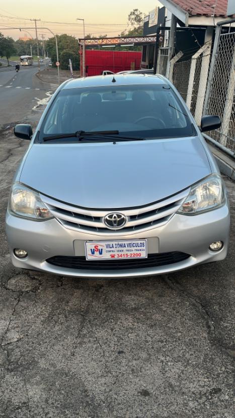 TOYOTA Etios Sedan 1.5 16V 4P FLEX X, Foto 3