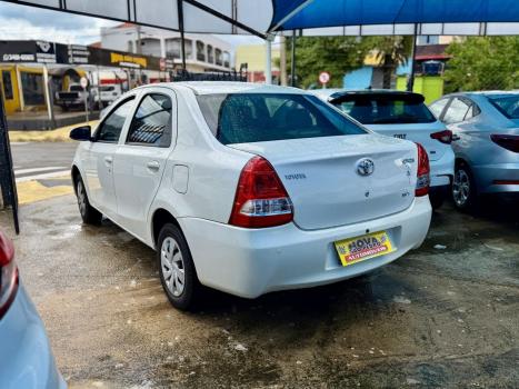 TOYOTA Etios Sedan 1.5 16V 4P FLEX X AUTOM�TICO, Foto 6
