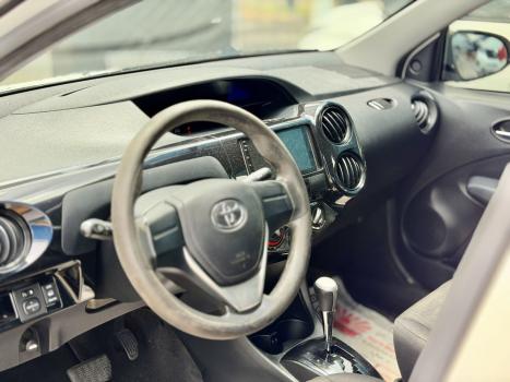 TOYOTA Etios Sedan 1.5 16V 4P FLEX X AUTOM�TICO, Foto 7