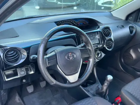 TOYOTA Etios Sedan 1.5 16V 4P FLEX X, Foto 8