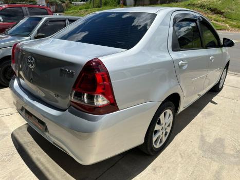TOYOTA Etios Sedan 1.5 16V 4P FLEX XLS AUTOM�TICO, Foto 4