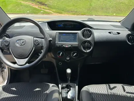 TOYOTA Etios Sedan 1.5 16V 4P FLEX XLS AUTOM�TICO, Foto 7