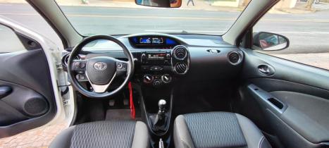 TOYOTA Etios Sedan 1.5 16V 4P FLEX X PLUS, Foto 14