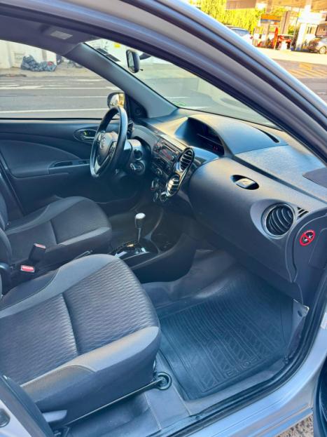 TOYOTA Etios Sedan 1.5 16V 4P FLEX XS AUTOM�TICO, Foto 6
