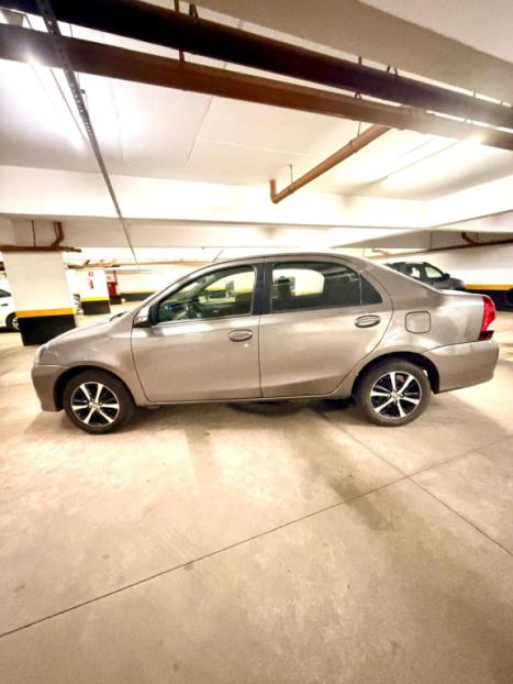 TOYOTA Etios Sedan 1.5 16V 4P FLEX X PLUS, Foto 3