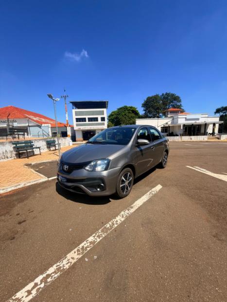 TOYOTA Etios Sedan 1.5 16V 4P FLEX X PLUS, Foto 2