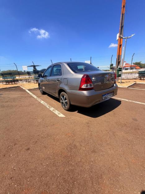 TOYOTA Etios Sedan 1.5 16V 4P FLEX X PLUS, Foto 5