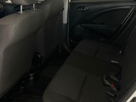 TOYOTA Etios Sedan 1.5 16V 4P FLEX X, Foto 8