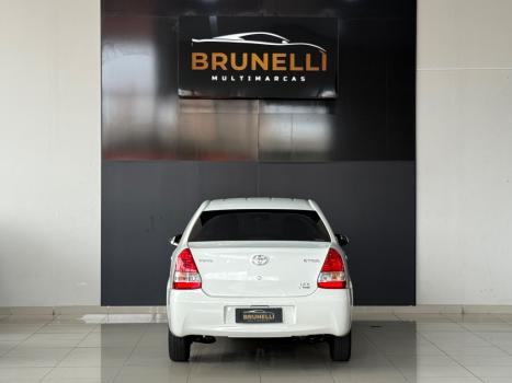 TOYOTA Etios Sedan 1.5 16V 4P FLEX X, Foto 4