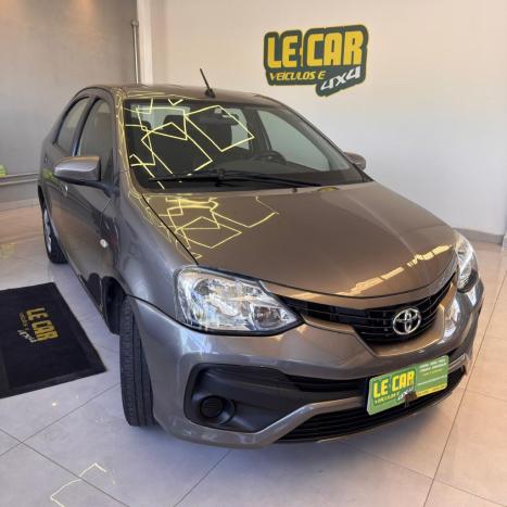 TOYOTA Etios Sedan 1.5 16V 4P FLEX XS AUTOM�TICO, Foto 1
