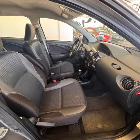 TOYOTA Etios Sedan 1.5 16V 4P FLEX XS AUTOM�TICO, Foto 6