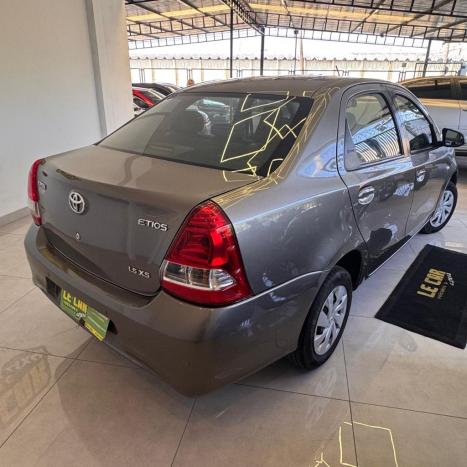 TOYOTA Etios Sedan 1.5 16V 4P FLEX XS AUTOM�TICO, Foto 10