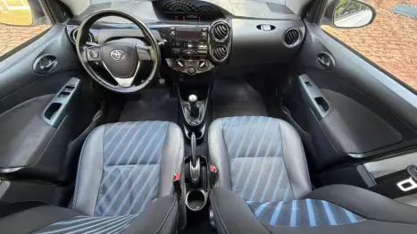 TOYOTA Etios Sedan 1.5 16V 4P FLEX XS, Foto 4