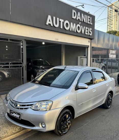 TOYOTA Etios Sedan 1.5 16V 4P FLEX XS AUTOM�TICO, Foto 1