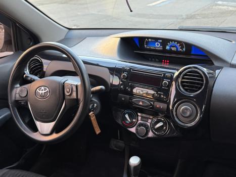 TOYOTA Etios Sedan 1.5 16V 4P FLEX XS AUTOM�TICO, Foto 8