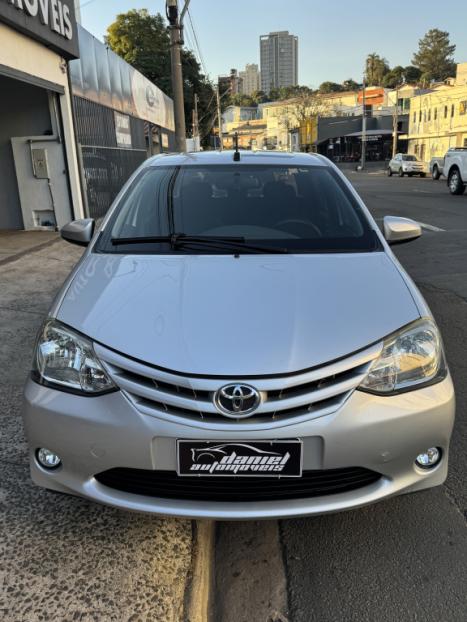 TOYOTA Etios Sedan 1.5 16V 4P FLEX XS AUTOM�TICO, Foto 3