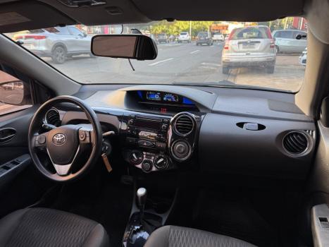 TOYOTA Etios Sedan 1.5 16V 4P FLEX XS AUTOM�TICO, Foto 9
