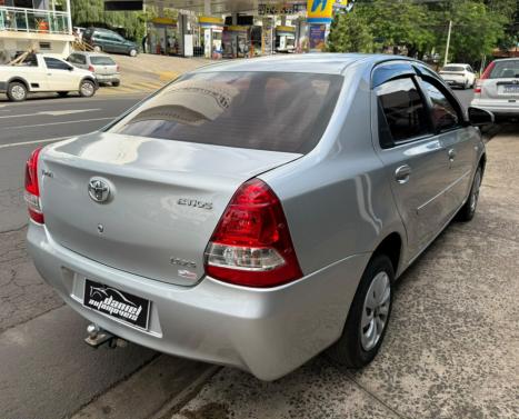 TOYOTA Etios Sedan 1.5 16V 4P FLEX XS AUTOMÁTICO, Foto 5