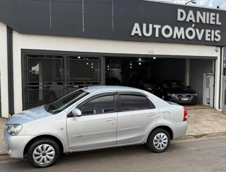 TOYOTA Etios Sedan 1.5 16V 4P FLEX XS AUTOMÁTICO, Foto 10