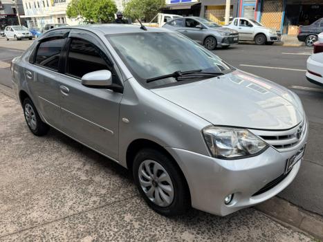 TOYOTA Etios Sedan 1.5 16V 4P FLEX XS AUTOMÁTICO, Foto 17